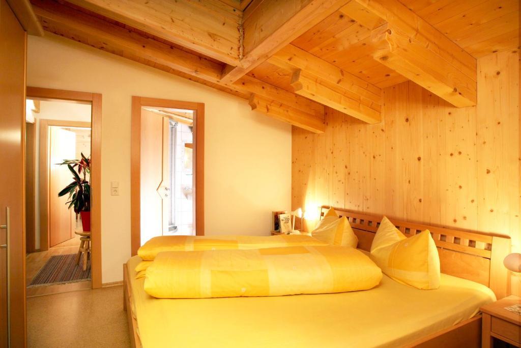 Haus Weidmannsheil Apartment Längenfeld Стая снимка
