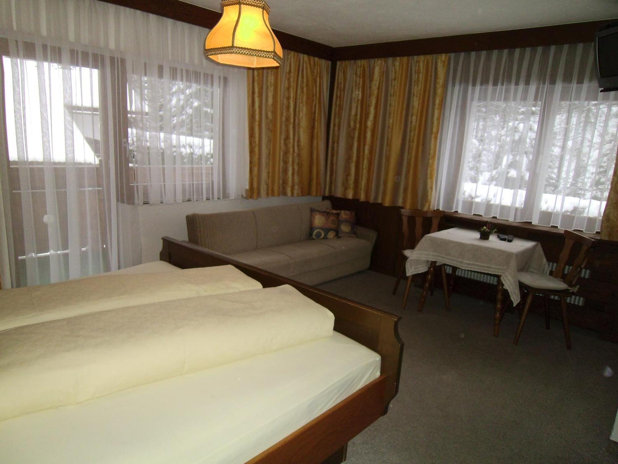 Haus Weidmannsheil Apartment Längenfeld Екстериор снимка