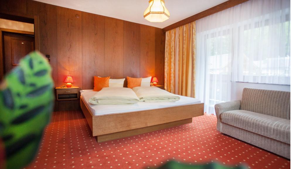 Haus Weidmannsheil Apartment Längenfeld Екстериор снимка